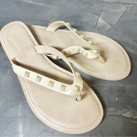 REBECCA MINKOFF Fiona Nude Studded Leather Sandals 9 - Picture 1 of 8